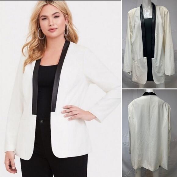 Torrid Blazer Tuxedo Jacket Women's 4X White Black Lapel NWOT - Picture 3 of 7